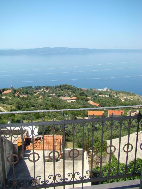 Holliday Alida With Jacuzzi Apartamento Podgora